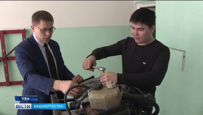 Ученые Башкирского аграрного университета разработали трактор на метане